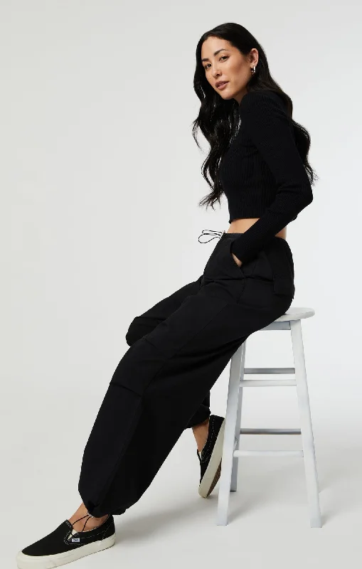 Warm And Comfortable HILL PARACHUTE PANTS IN DARK SMOKE MOVE