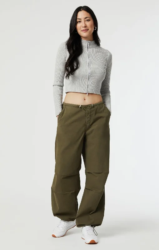 Slim Fit HILL PARACHUTE PANTS IN KHAKI MOVE