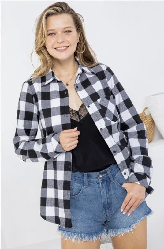 Black/White Plaid Button Up Top w/Sherpa Lining - 8421-8432